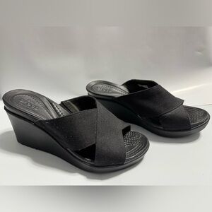 Crocs Duel Comfort Wedge 3.5” Black Slip On Shoes Wide Size 7 Never Worn